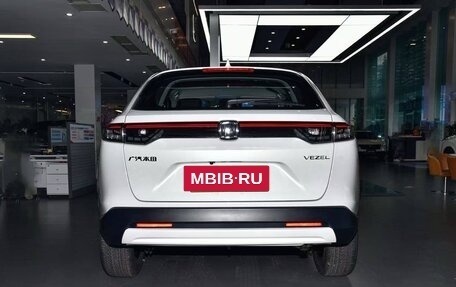 Honda Vezel, 2025 год, 2 015 000 рублей, 6 фотография