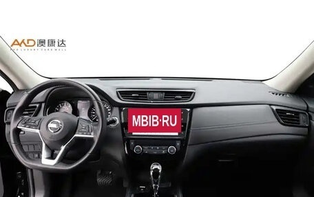 Nissan X-Trail, 2023 год, 1 800 000 рублей, 9 фотография