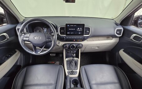 Hyundai Venue I, 2021 год, 2 050 000 рублей, 2 фотография