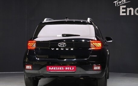 Hyundai Venue I, 2021 год, 2 050 000 рублей, 7 фотография