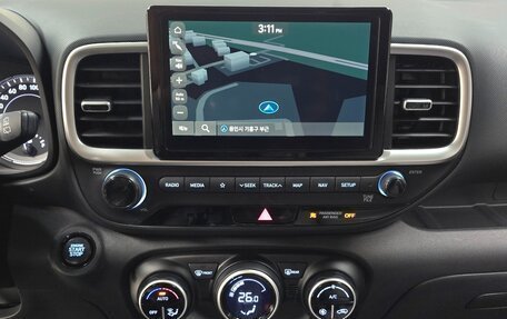 Hyundai Venue I, 2021 год, 2 030 000 рублей, 10 фотография