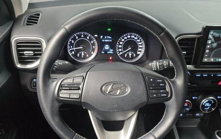 Hyundai Venue I, 2021 год, 2 030 000 рублей, 13 фотография