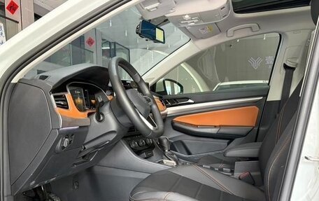 Volkswagen Bora, 2023 год, 1 336 000 рублей, 4 фотография