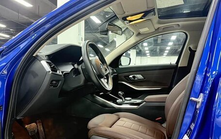 BMW 3 серия, 2022 год, 3 057 000 рублей, 18 фотография