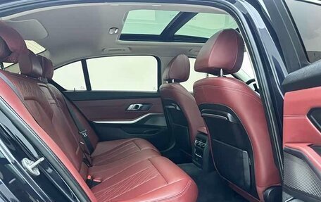 BMW 3 серия, 2022 год, 3 068 000 рублей, 10 фотография