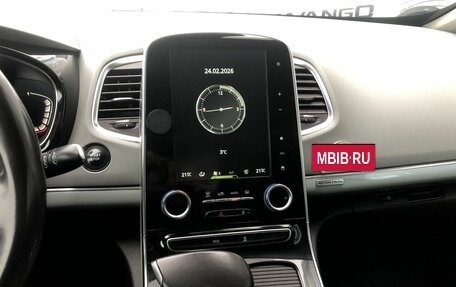 Renault Espace V рестайлинг, 2017 год, 1 640 000 рублей, 14 фотография