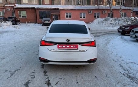 Lexus ES VII, 2021 год, 4 750 000 рублей, 1 фотография