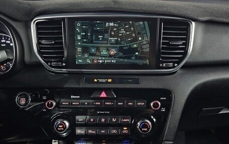 KIA Sportage IV рестайлинг, 2021 год, 1 820 000 рублей, 12 фотография