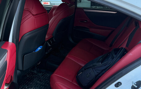 Lexus ES VII, 2021 год, 4 750 000 рублей, 2 фотография