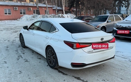 Lexus ES VII, 2021 год, 4 750 000 рублей, 11 фотография