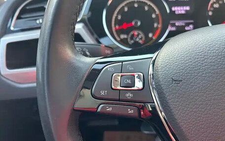 Volkswagen Touran III, 2021 год, 1 690 004 рублей, 14 фотография