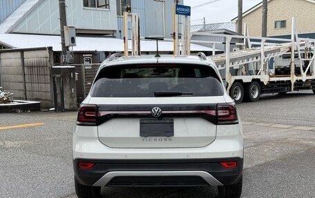 Volkswagen T-Cross I, 2023 год, 1 400 000 рублей, 9 фотография