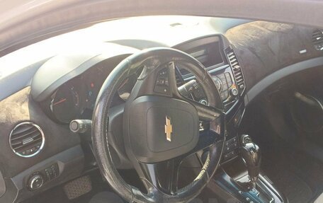 Chevrolet Cruze II, 2012 год, 700 000 рублей, 7 фотография