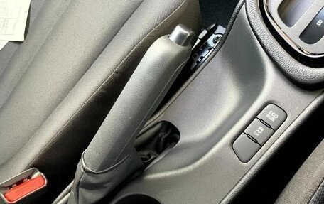 Toyota Yaris, 2022 год, 1 150 007 рублей, 25 фотография