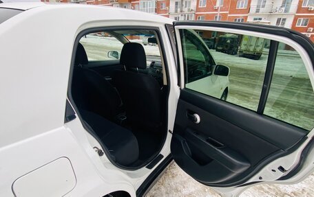 Nissan Tiida, 2006 год, 460 000 рублей, 18 фотография