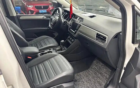 Volkswagen Touran III, 2020 год, 1 560 004 рублей, 13 фотография