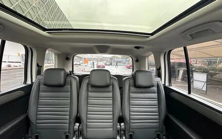 Volkswagen Touran III, 2020 год, 1 560 004 рублей, 10 фотография