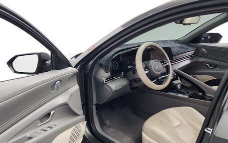 Hyundai Avante, 2023 год, 1 850 000 рублей, 10 фотография