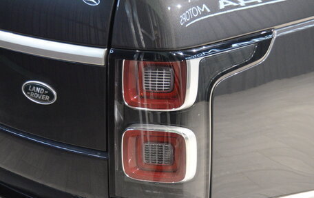 Land Rover Range Rover IV рестайлинг, 2020 год, 5 990 000 рублей, 9 фотография