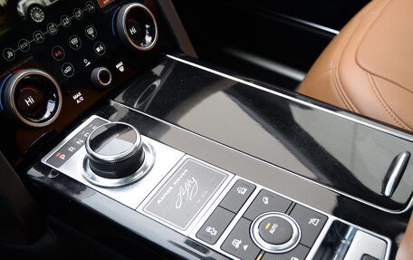 Land Rover Range Rover IV рестайлинг, 2020 год, 5 990 000 рублей, 21 фотография