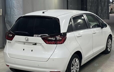Honda Fit, 2022 год, 1 110 230 рублей, 3 фотография