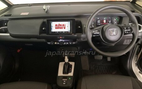 Honda Fit, 2022 год, 1 110 230 рублей, 5 фотография