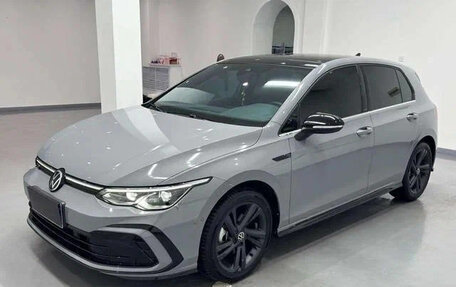 Volkswagen Golf VIII, 2022 год, 1 630 000 рублей, 1 фотография