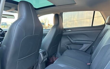 Volkswagen T-Cross I, 2022 год, 1 420 000 рублей, 8 фотография