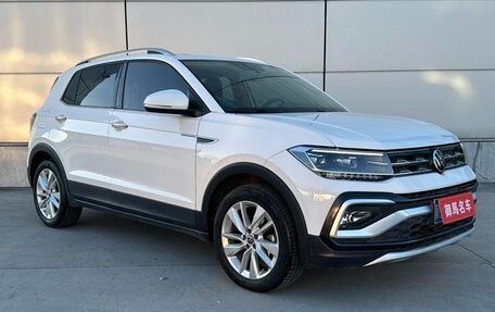 Volkswagen T-Cross I, 2022 год, 1 420 000 рублей, 3 фотография