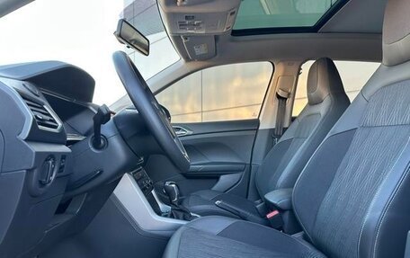 Volkswagen T-Cross I, 2022 год, 1 420 000 рублей, 7 фотография