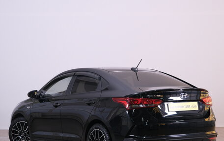 Hyundai Solaris II рестайлинг, 2022 год, 1 819 000 рублей, 5 фотография