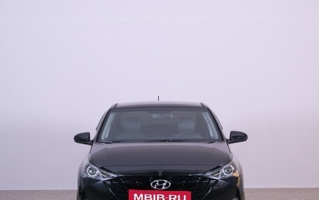 Hyundai Solaris II рестайлинг, 2022 год, 1 819 000 рублей, 2 фотография