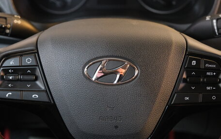 Hyundai Solaris II рестайлинг, 2022 год, 1 819 000 рублей, 13 фотография