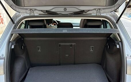 Volkswagen Golf VII, 2021 год, 1 990 000 рублей, 12 фотография