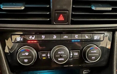 Volkswagen Jetta VII, 2021 год, 1 560 000 рублей, 12 фотография