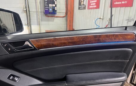 Mercedes-Benz GL-Класс, 2010 год, 1 950 000 рублей, 21 фотография