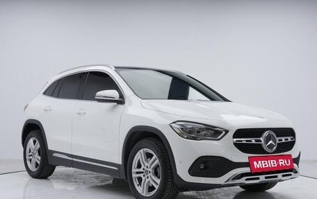 Mercedes-Benz GLA, 2021 год, 1 750 000 рублей, 2 фотография