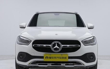 Mercedes-Benz GLA, 2021 год, 1 750 000 рублей, 3 фотография