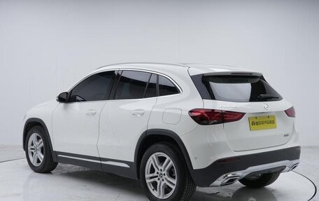 Mercedes-Benz GLA, 2021 год, 1 750 000 рублей, 4 фотография