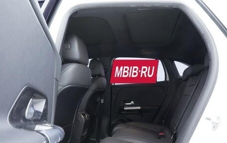 Mercedes-Benz GLA, 2021 год, 1 750 000 рублей, 10 фотография