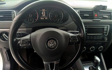 Volkswagen Jetta VI, 2013 год, 1 200 000 рублей, 10 фотография