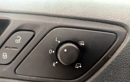 Volkswagen Jetta VI, 2013 год, 1 200 000 рублей, 13 фотография