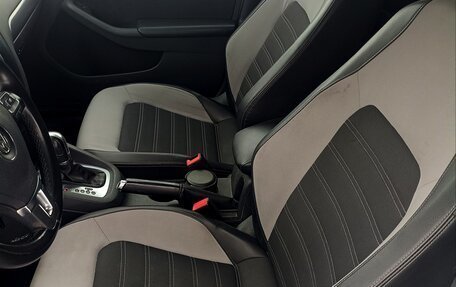 Volkswagen Jetta VI, 2013 год, 1 200 000 рублей, 17 фотография