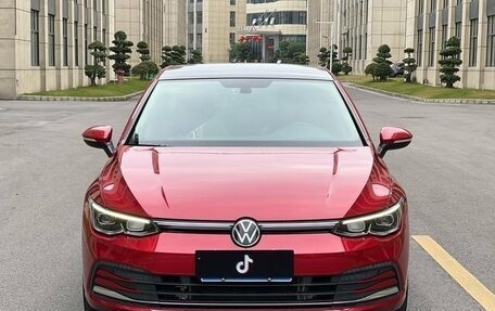 Volkswagen Golf VII, 2021 год, 2 000 000 рублей, 2 фотография