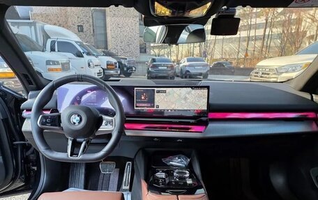 BMW 5 серия, 2025 год, 7 300 000 рублей, 12 фотография