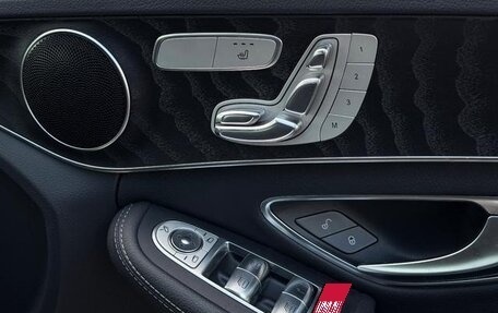 Mercedes-Benz C-Класс, 2017 год, 1 800 009 рублей, 6 фотография