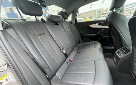 Audi A4, 2022 год, 2 108 000 рублей, 15 фотография