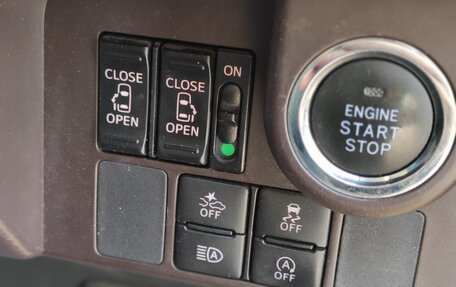 Toyota Roomy I, 2020 год, 1 180 000 рублей, 7 фотография