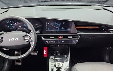 KIA Niro, 2022 год, 2 100 000 рублей, 2 фотография