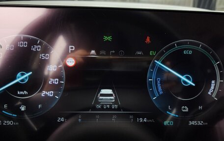 KIA Niro, 2022 год, 2 100 000 рублей, 10 фотография